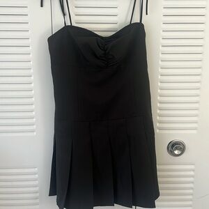 Pretty Little Thing Black Mini Dress
Adjustable straps 
NBW and NWT